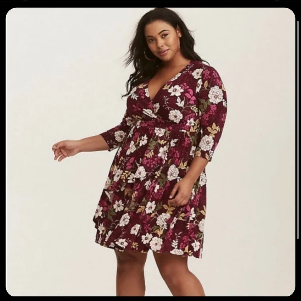 Torrid Burgundy Floral Print Woven Faux Wrap Dress Womens Mini Stretch